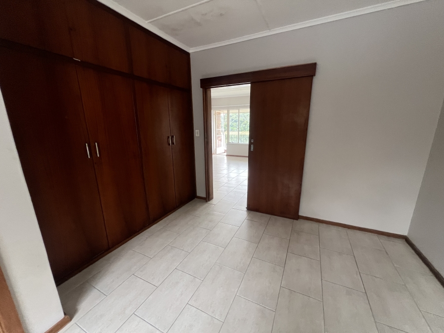 2 Bedroom Property for Sale in Bonza Bay Eastern Cape